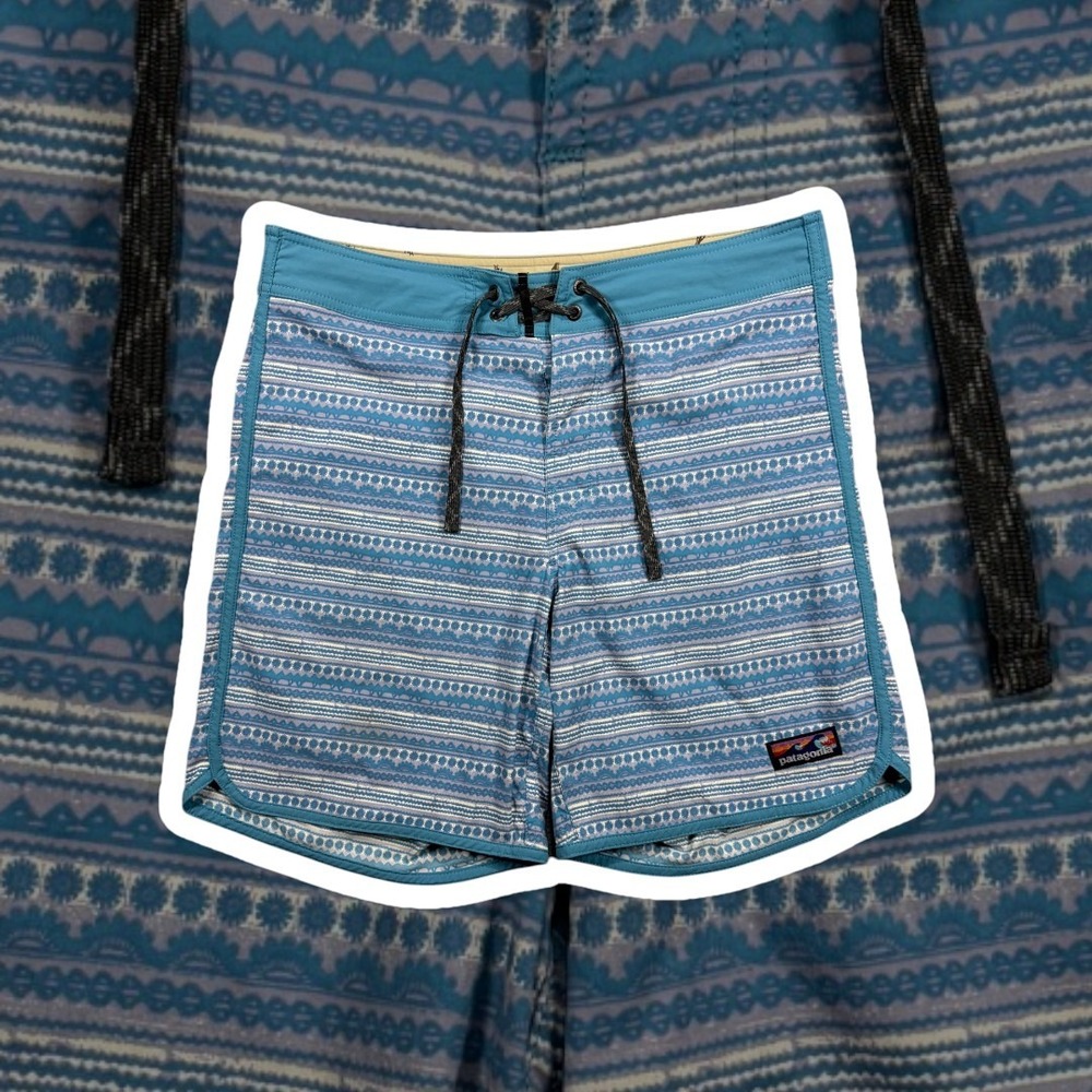 Patagonia Mens Stretch Wavefarer Boardshorts 32 Teal Aztec Stripe Scallop Hem